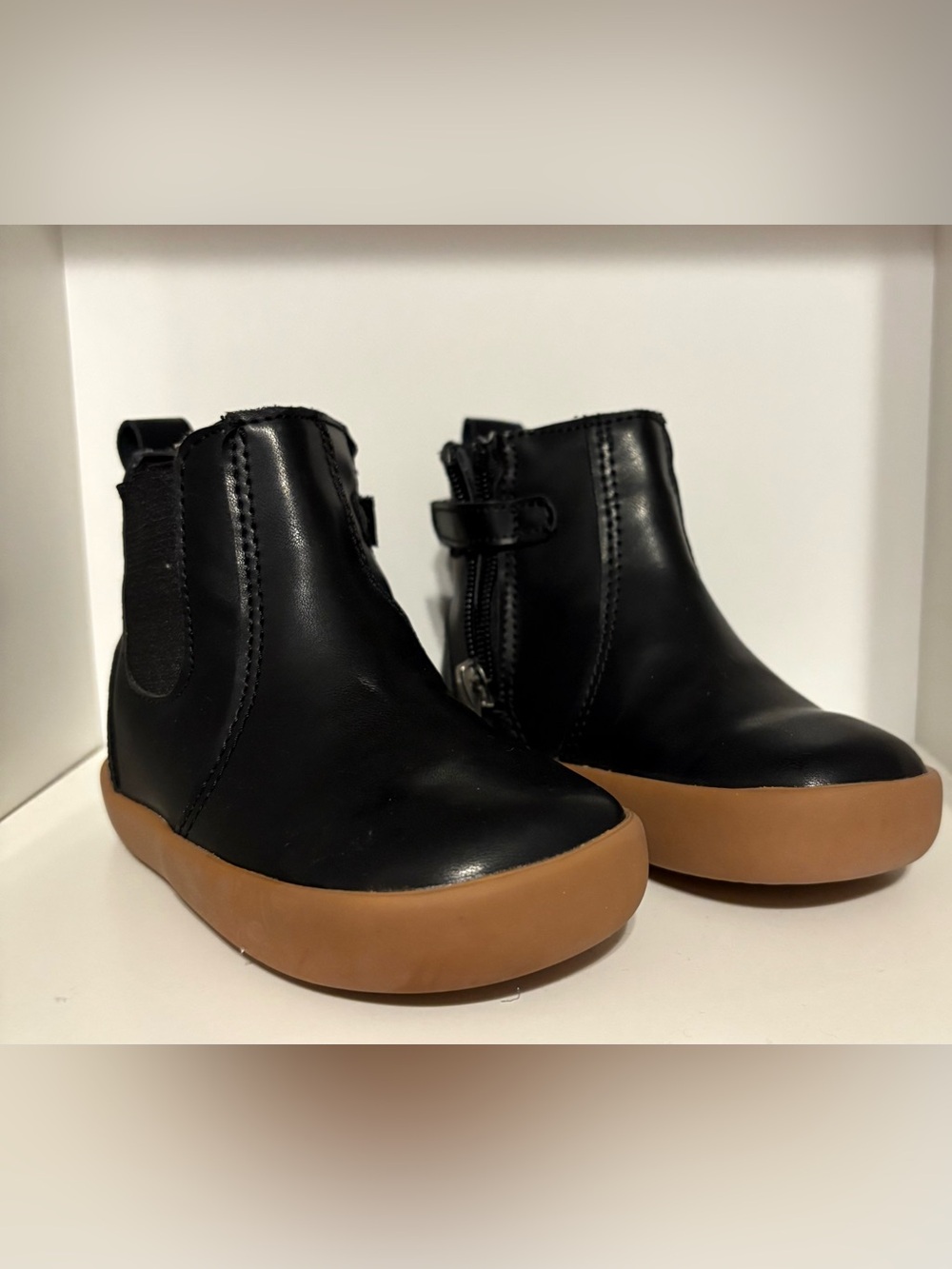 Ten Little Chelsea boot- black - size 7- Easy Zip Entry